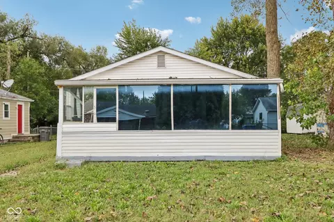 1534 Bacon St, Indianapolis, IN 46227