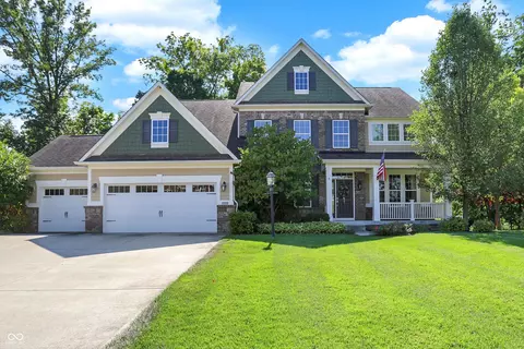 10202 Wicklow Ct, Fishers, IN 46040
