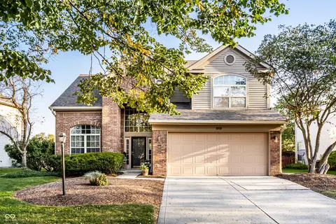 10284 Lauren Pass, Fishers, IN 46037
