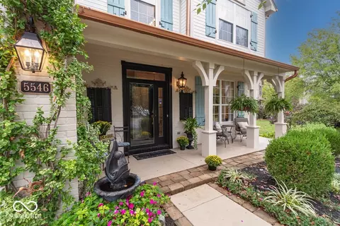 5546 Oakcrest Dr, Indianapolis, IN 46237