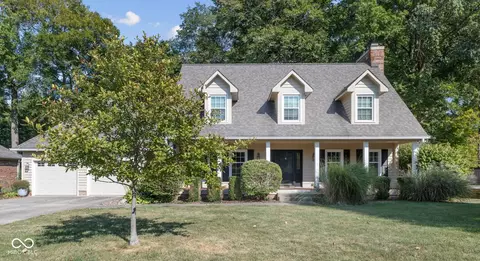 8625 Admirals Bay Dr, Indianapolis, IN 46236