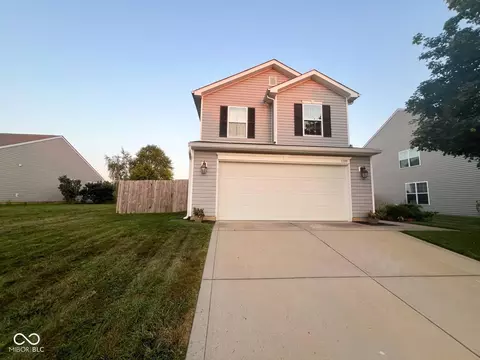3399 Roundlake Ln, Whitestown, IN 46075