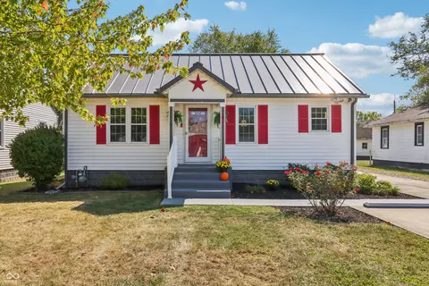 1911 E 21st St, Muncie, IN 47302