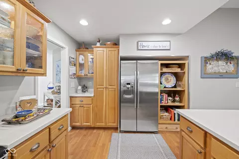 Kitchen - 1730 Beech Dr N, Plainfield, IN 46168 photo 2 of 3