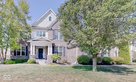 14926 Bonner Cir, Fishers, IN 46037