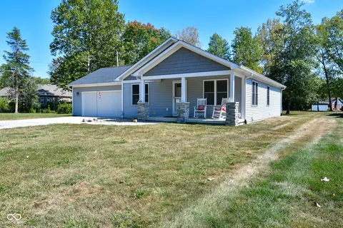 437 Mill Spgs, Fillmore, IN 46128