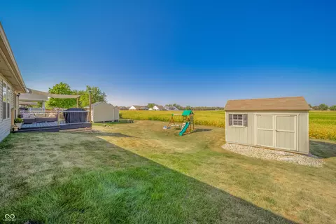 571 Redwood Dr, Pendleton, IN 46064 photo 31