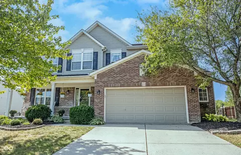 10125 Bootham Close, Fishers, IN 46038