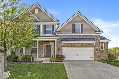 6209 Strathaven Rd, Noblesville, IN 46062