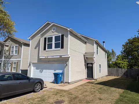 4423 Courtfield Dr, Indianapolis, IN 46254