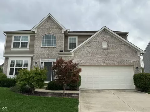 1297 Vista Way, Greenwood, IN 46143