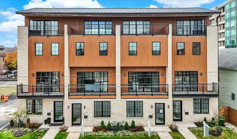 535 E North St, Indianapolis, IN 46204