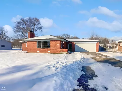 4036 Ridgeway Dr, Indianapolis, IN 46221