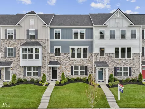 6318 Loraine Dr, Brownsburg, IN 46112