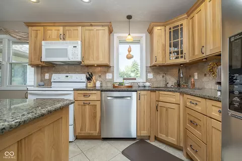 7302 Hidden Valley Dr, Plainfield, IN 46168 photo 7