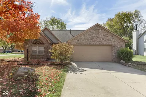 11969 E Harvest Glen Dr, Indianapolis, IN 46229