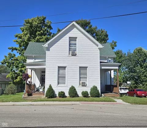 828 County Line Rd, Batesville, IN 47006