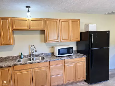Kitchen - 4159 E 450 S, Waldron, IN 46182 photo 6 of 7