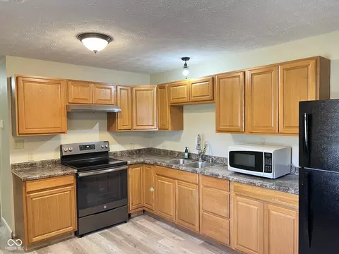 Kitchen - 4159 E 450 S, Waldron, IN 46182 photo 5 of 7