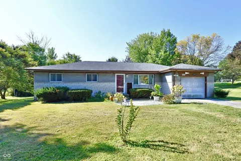 2527 Epler Ave, Indianapolis, IN 46227 photo 1