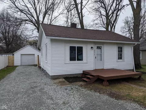 2313 E 5th St, Anderson, IN 46012