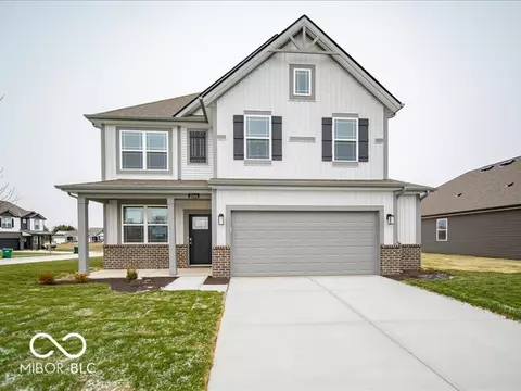 2144 Gambel Ln, Danville, IN 46122