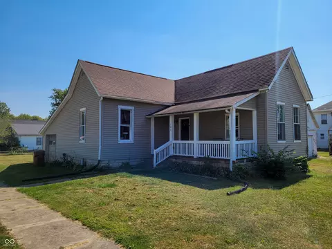 101 E Pine St, New Market, IN 47965