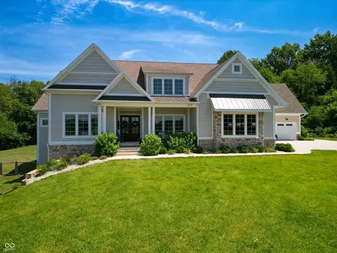 3823 Taylor Rd, Columbus, IN 47203