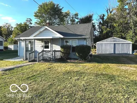 912 E O And M Ave, North Vernon, IN 47265