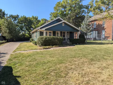 1711 E 32nd St, Anderson, IN 46013
