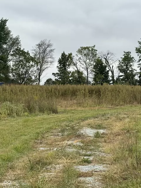 10211 S 250 E, Markleville, IN 46056