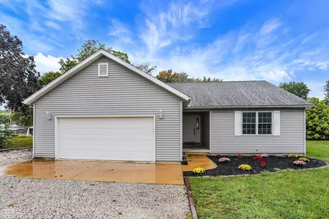 936 N Fruitridge Ave, Terre Haute, IN 47803