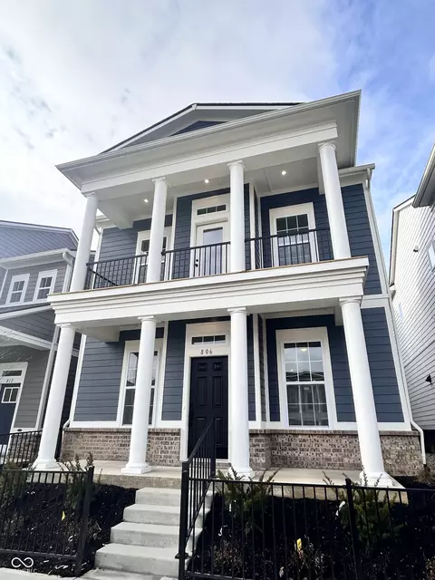 806 Templeton Dr, Carmel, IN 46032