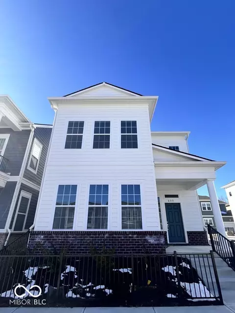 800 Templeton Dr, Carmel, IN 46032