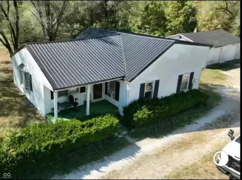 939 N State Road 3, Lexington, IN 47138