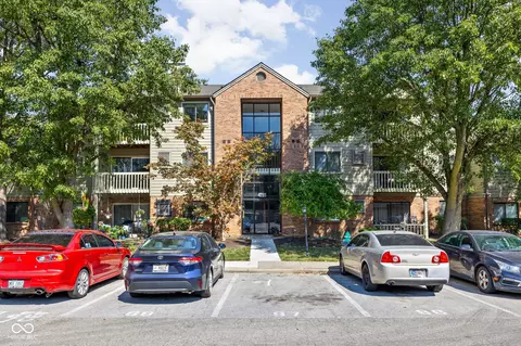 4291 Village Parkway Cir W #5, Indianapolis, IN 46254