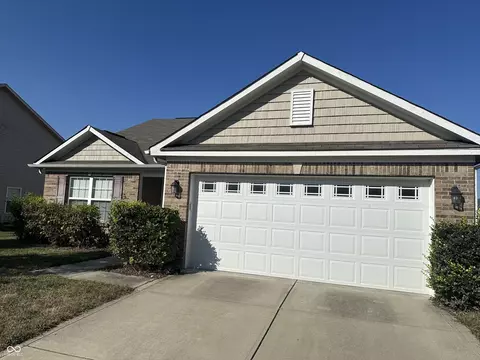 256 School House Dr, Greenfield, IN 46140