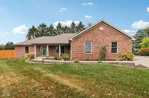 950 N 200 W, Greenfield, IN 46140
