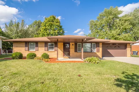 1712 Charles St, Anderson, IN 46013