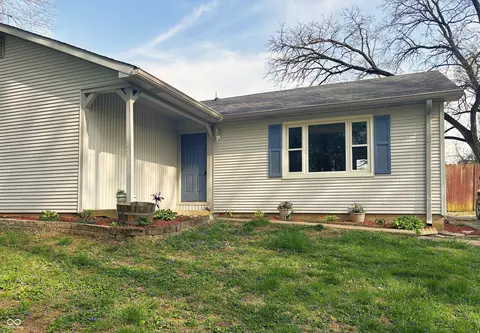 8855 N Waverly Park Rd, Martinsville, IN 46151