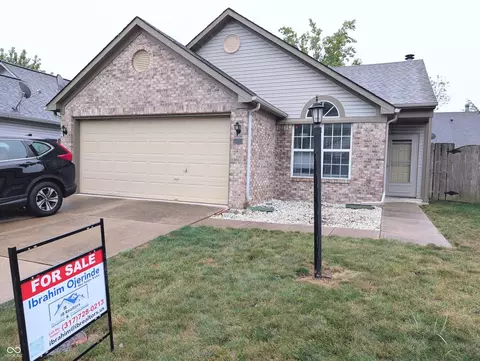 5143 Pin Oak Dr, Indianapolis, IN 46254