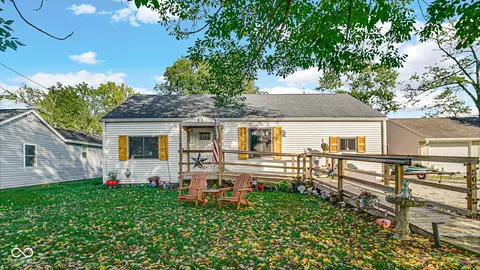 505 N Maple St, Pittsboro, IN 46167
