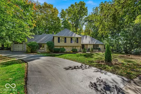 11815 Eden Glen Dr, Carmel, IN 46033