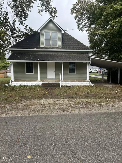 411 E 2nd St, Russellville, IN 46175