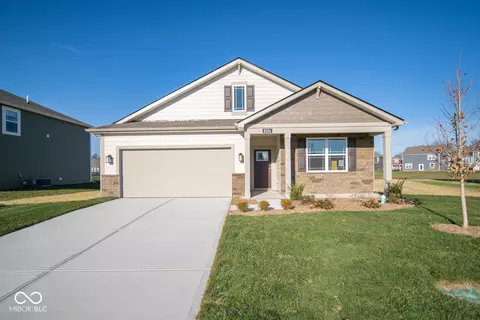 9224 Kavanaugh Dr, Indianapolis, IN 46239