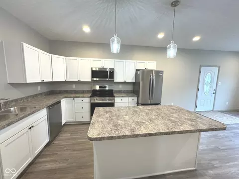 Kitchen - 207 Elm St, Waldron, IN 46182 photo 4 of 4