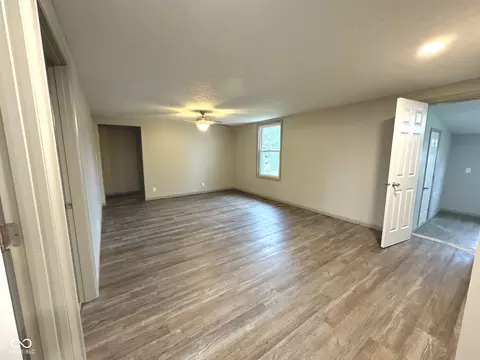 Living - 207 Elm St, Waldron, IN 46182 photo 3 of 4