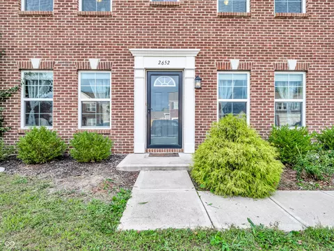 2652 Solidago Dr, Plainfield, IN 46168 photo 2