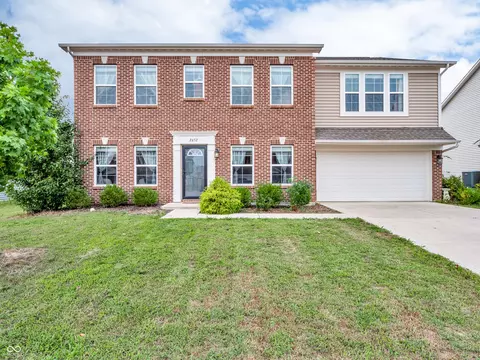 2652 Solidago Dr, Plainfield, IN 46168