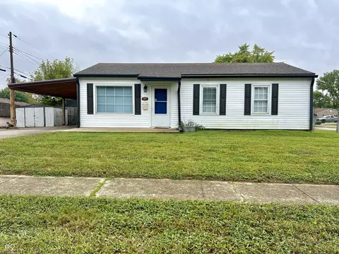 699 Maple Ln, Mooresville, IN 46158